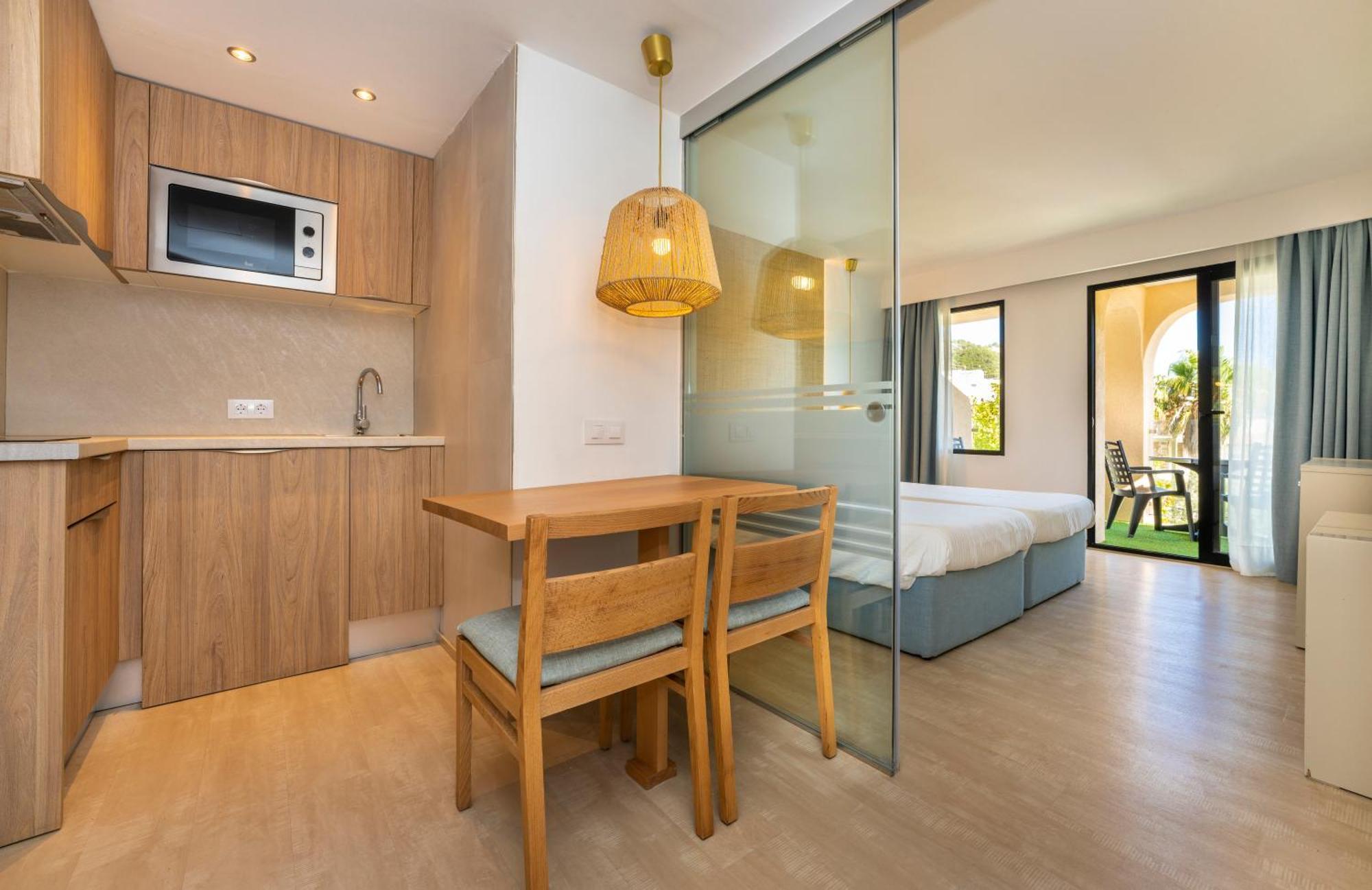Apartamentos Sinfony Canyamel  Bagian luar foto